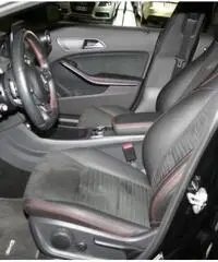 MERCEDES-BENZ CLA 200 CDI S.W. Automatic Premium AMG FULL