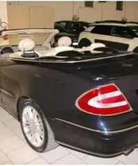 MERCEDES-BENZ CLK 200  CABRIO AUT. GPL XENO-NAVI FULL.