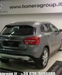 MERCEDES-BENZ GLA 180 d Automatic Sport