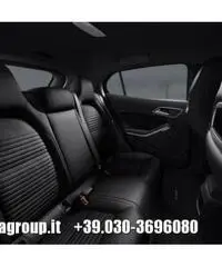 MERCEDES-BENZ GLA 220 d Automatic 4Matic Premium MERCEDES-BENZ GLA 220 d Automatic 4Matic Premium