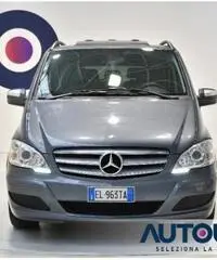 MERCEDES-BENZ Viano 3.0 CDI TREND AUT 7 POSTI PELLE XENON SENS TETTO