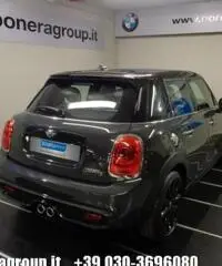 MINI Cooper S 2.0 Hype 5 porte MINI Cooper S 2.0 Hype 5 porte
