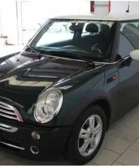 MINI One  1.6 16V deluxe GARANZIA 12 MESI MINI One  1.6 16V deluxe GARANZIA 12 MESI