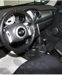 MINI One  1.6 16V deluxe GARANZIA 12 MESI MINI One  1.6 16V deluxe GARANZIA 12 MESI