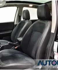 NISSAN Qashqai 1.6 DCI DPF 360° PELLE NAVI TETTO CERCHI 18' CRUIS