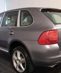 Porsche Cayenne 3.2 V6 AUTOMATICA SOSPENSIONI PELLE