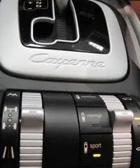 Porsche Cayenne 3.2 V6 AUTOMATICA SOSPENSIONI PELLE
