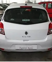 RENAULT Clio 1.2 3P NAVI NEOPATENTATI GARANZIA 12M