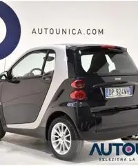 SMART ForTwo 1000 COUPE' PASSION AUTOM TETTO SOLO 84.000 KM