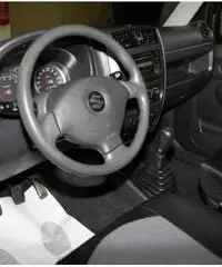 SUZUKI Jimny 1.3i 4WD GARANZIA/24MESI COMPRESA. SUZUKI Jimny 1.3i 4WD GARANZIA/24MESI COMPRESA.