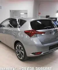TOYOTA Auris 1.8 Hybrid Active MY15 TSS MY15
