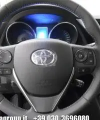 TOYOTA Auris 1.8 Hybrid Active MY15 TSS MY15