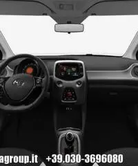 TOYOTA Aygo 1.0 VVT-i 69 CV 5 p. MT  x-play