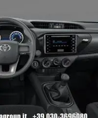 TOYOTA Hilux 2.4 D-4D 4WD 4 porte Double Cab Comfort