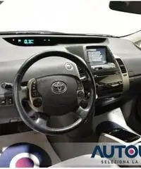 TOYOTA Prius 1.5I HYBRID AUT NEOPATENT NAVI SENS CRUISE TELECAM TOYOTA Prius 1.5I HYBRID AUT NEOPATENT NAVI SENS CRUISE TELECAM