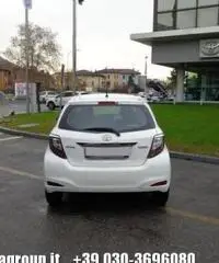 TOYOTA Yaris 1.0 5 porte Lounge