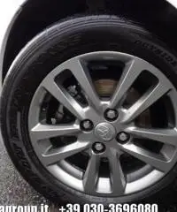 TOYOTA Yaris 1.0 5 porte Lounge