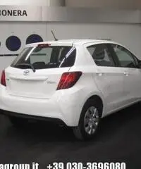 TOYOTA Yaris 1.0 5 porte Cool MY16