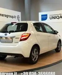 TOYOTA Yaris 1.5 Hybrid 5 porte Active
