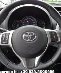 TOYOTA Yaris 1.5 Hybrid 5 porte Lounge