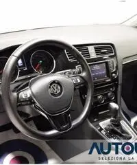 VOLKSWAGEN Golf 1.6 TDI DSG 5 PORTE HIGHLINE AUT SENS 42.000 KM