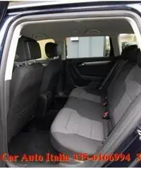VOLKSWAGEN Passat Variant 1.6 TDI Comfortline BMT NAVI BLUETOOTH PDC