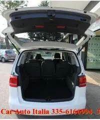 VOLKSWAGEN Touran 2.0 TDI 140CV DSG Highline AUTOMATICA NAVI 5 POSTI VOLKSWAGEN Touran 2.0 TDI 140CV DSG Highline AUTOMATICA NAVI 5 POSTI