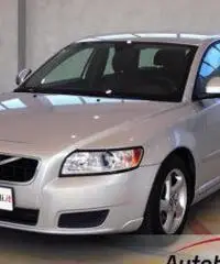 VOLVO V50 1.6 KINETIC