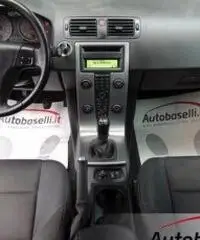 VOLVO V50 2.0 D MOMENTUM