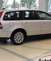 VOLVO V50 2.0 D MOMENTUM