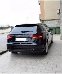 AUDI A3 SPB 2.0 TDI Ambition BI-XENON VETRI OSCURATI AUDI A3 SPB 2.0 TDI Ambition BI-XENON VETRI OSCURATI