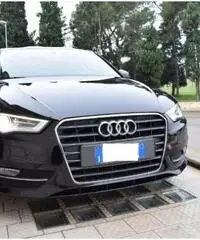 AUDI A3 SPB 2.0 TDI Ambition BI-XENON VETRI OSCURATI AUDI A3 SPB 2.0 TDI Ambition BI-XENON VETRI OSCURATI