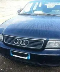 Audi a4 1900 tdi variant anno 11.1996  ma con pochi km.prezzo 950 euro Audi a4 1900 tdi variant anno 11.1996  ma con pochi km.prezzo 950 euro