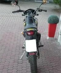 YAMAHA XT 125 R YAMAHA XT 125 R