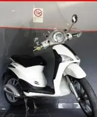 PIAGGIO Liberty 50 4T bianco - 22883