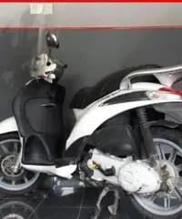 PIAGGIO Liberty 50 4T bianco - 22883