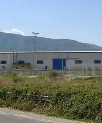 Capannone industriale Anagni 1800 metri lavorativi coperti,