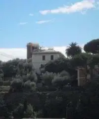Recco: Appartamento 3 Locali Recco: Appartamento 3 Locali