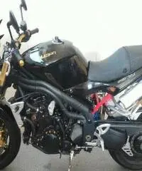 TRIUMPH Speed Triple 1050 Export price www.actionbike.it