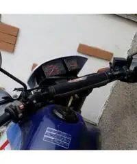 Vendo moto Honda
