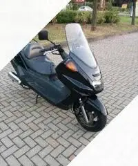 Yamaha Majesty 250