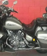 YAMAHA XVZ 1300 Venture royal star