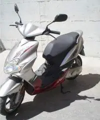 Scooter yamaha