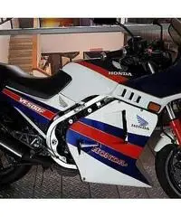 Honda VF 500 F - Km. 50000, Euro 1200 Honda VF 500 F - Km. 50000, Euro 1200
