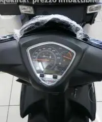 KYMCO Super 8 50 sport racing km zero da MOTOCICLOMANIA PECCIOLI PI