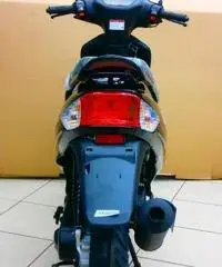 scooter OVER B1  50 cc km zero scooter OVER B1  50 cc km zero
