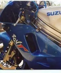 Vendo Suzuki RGV 250 Gamma Vendo Suzuki RGV 250 Gamma