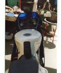 Vendo Suzuki RGV 250 Gamma Vendo Suzuki RGV 250 Gamma