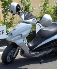 scooter malaguti phantom 125 max