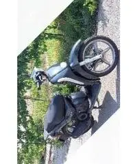 Aprilia Scarabeo 50 - 2 T Aprilia Scarabeo 50 - 2 T